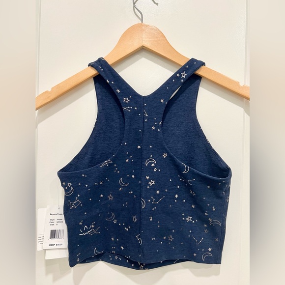 BEYOND YOGA Focus Foil Cropped Tank - Picture 5 of 6